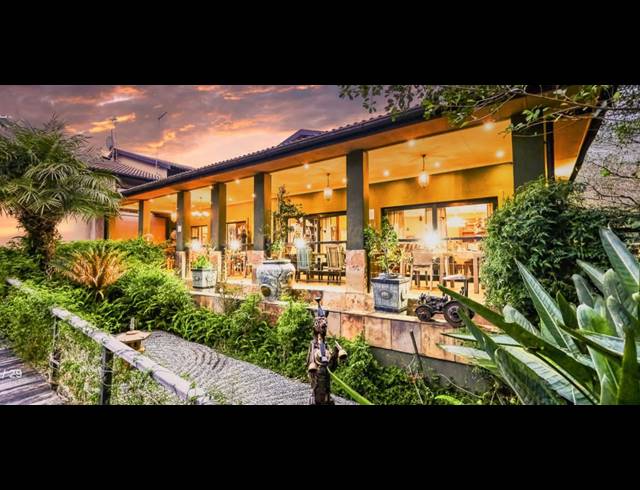 10 BEDROOM HOTEL FOR SALE IN HOEKWIL